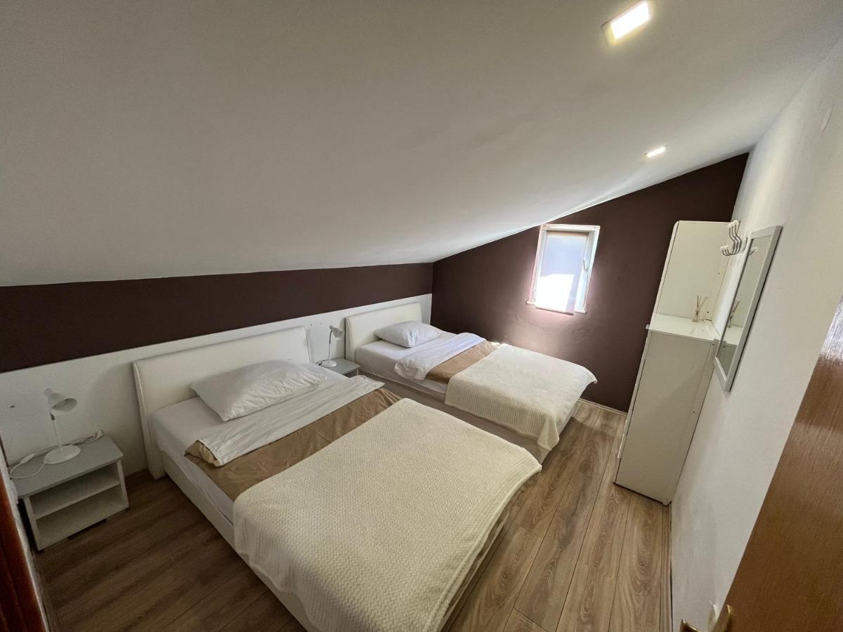 Apartments Mira Bibinje Exterior photo